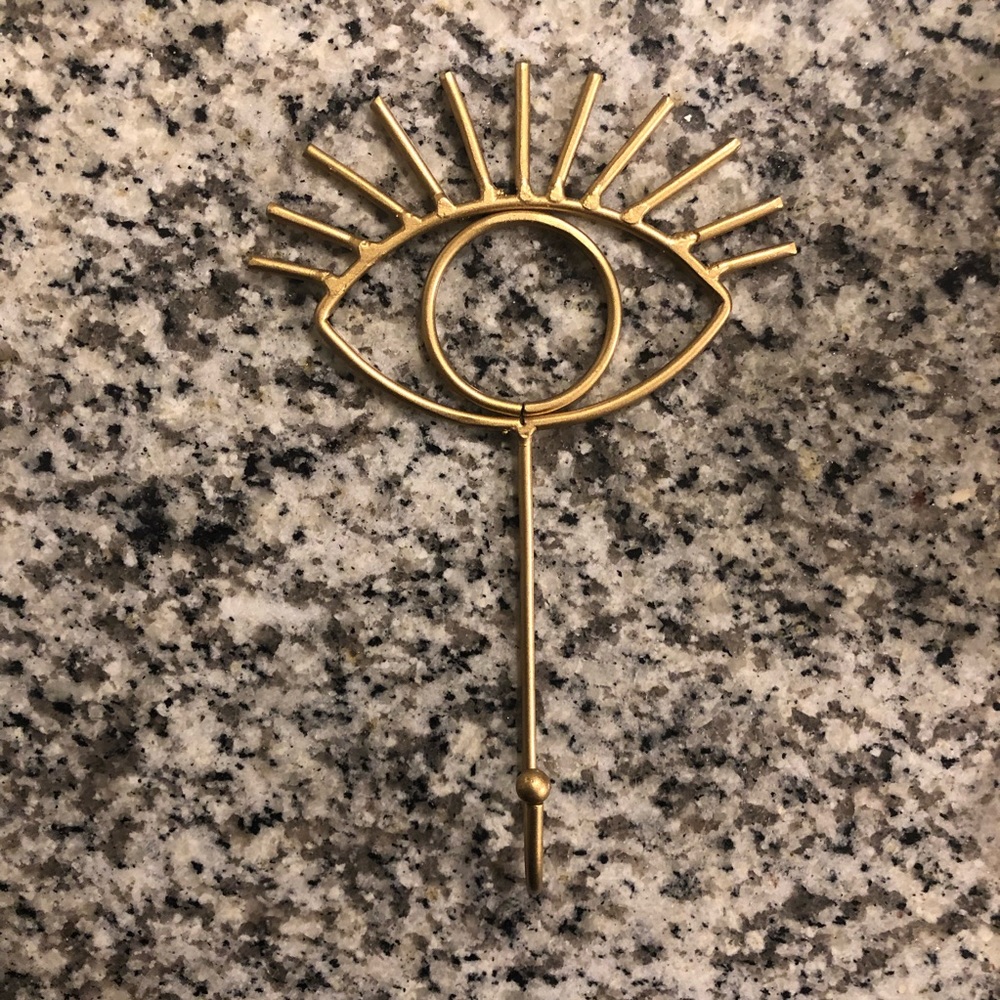 Gold colored Evil eye / eyelash wall hook